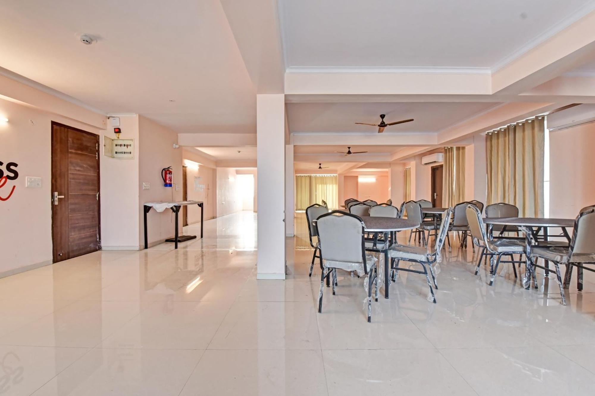 Hotel O Townhouse Dźajpur Zewnętrze zdjęcie